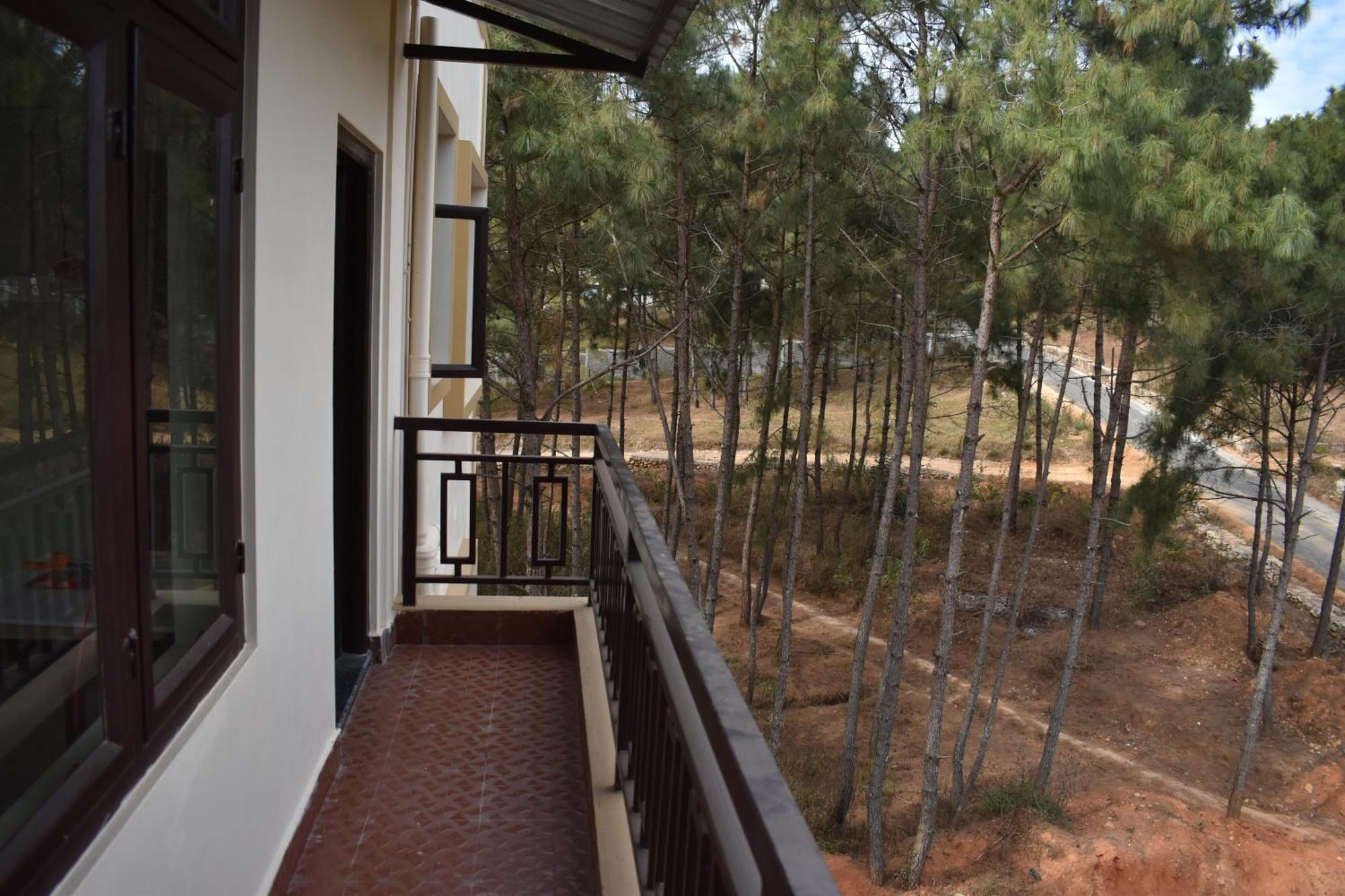 Xtsy Travellers Hostel Shillong Luaran gambar