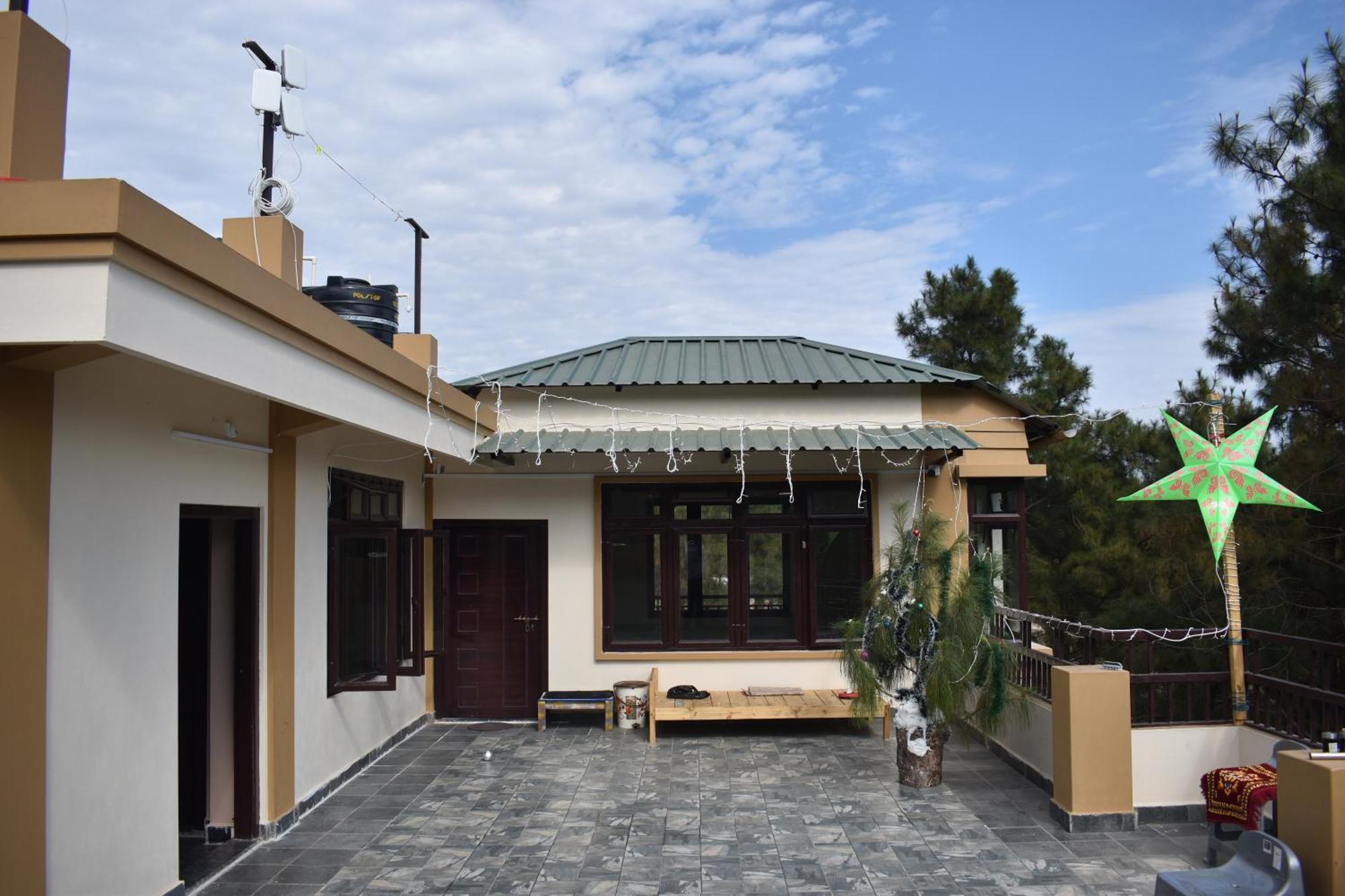 Xtsy Travellers Hostel Shillong Luaran gambar
