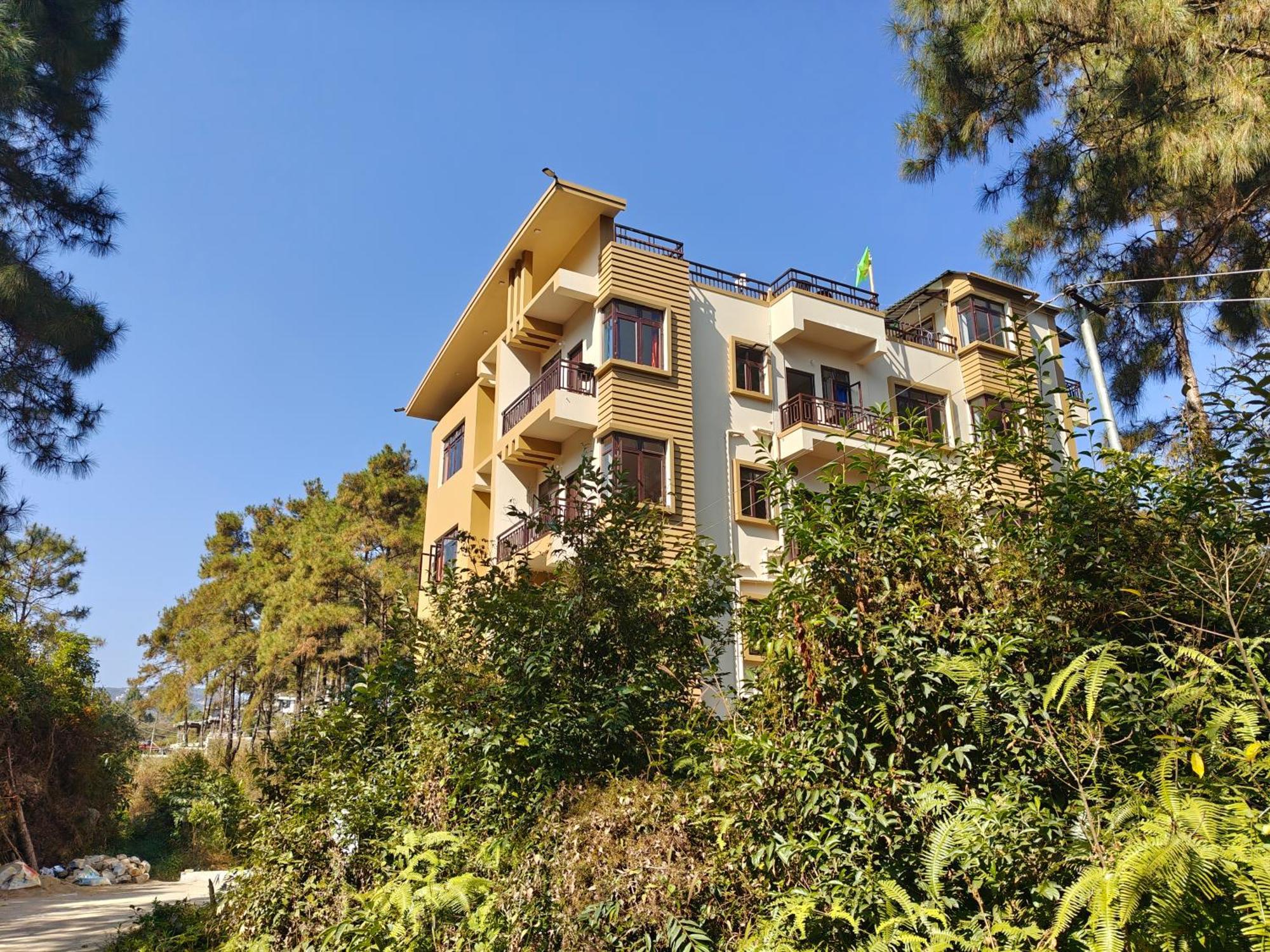 Xtsy Travellers Hostel Shillong Luaran gambar