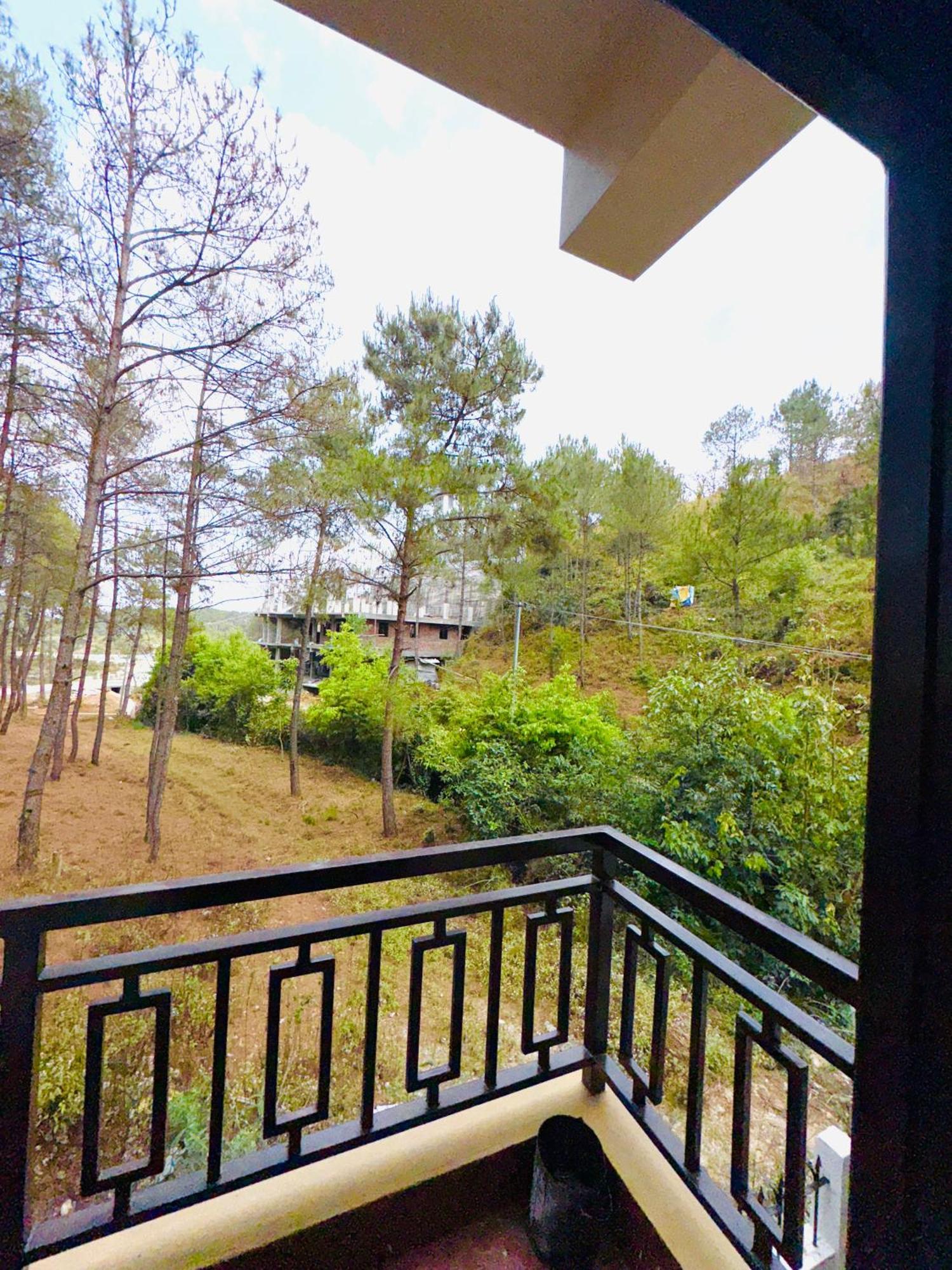 Xtsy Travellers Hostel Shillong Luaran gambar