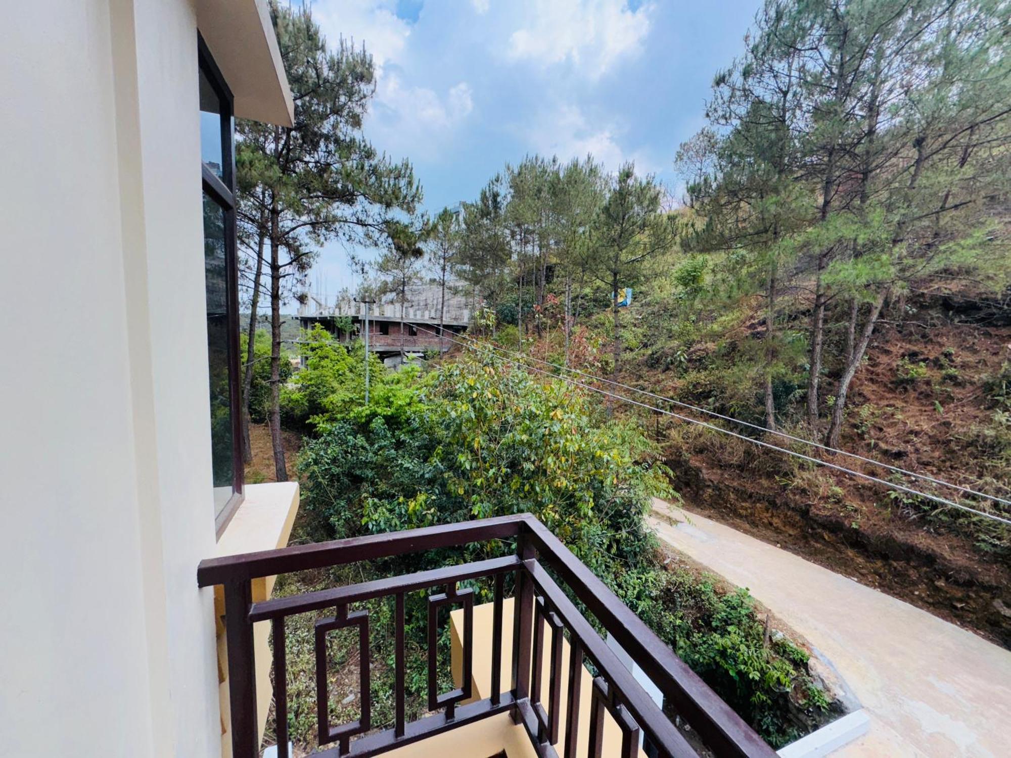 Xtsy Travellers Hostel Shillong Luaran gambar