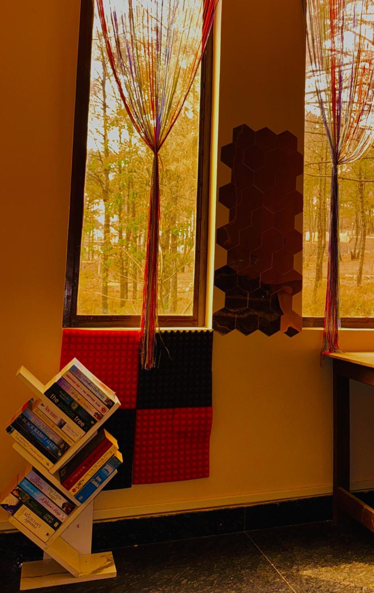Xtsy Travellers Hostel Shillong Luaran gambar