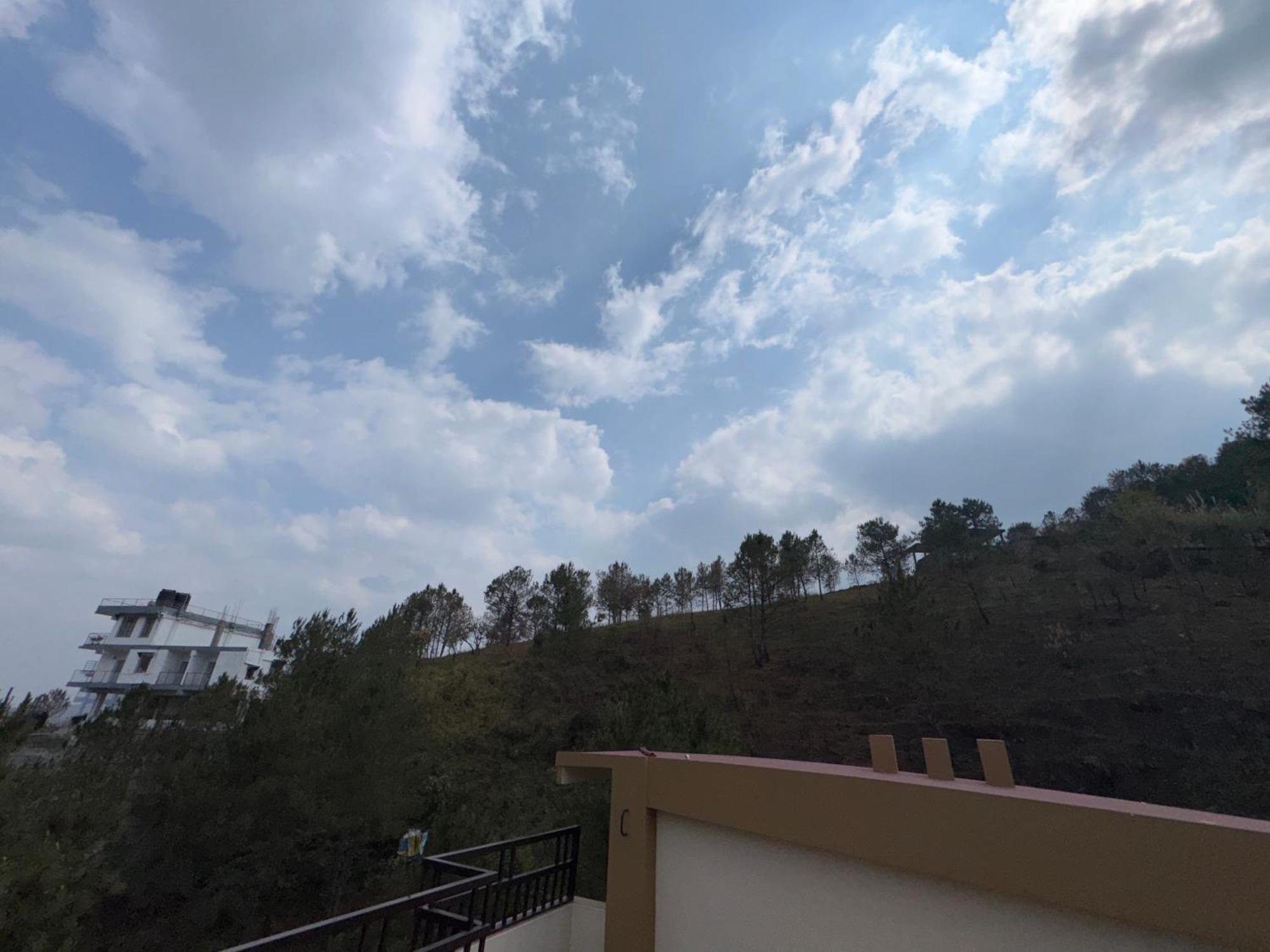 Xtsy Travellers Hostel Shillong Luaran gambar